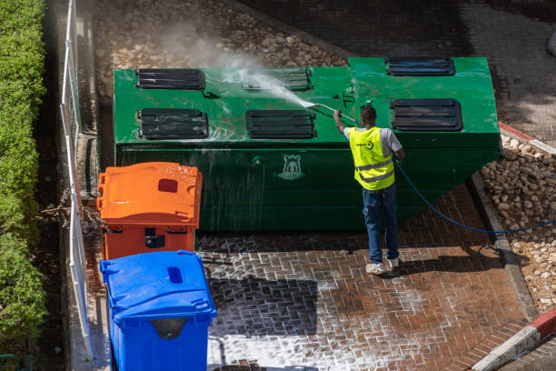 Why Choose Our Certified Pressure Washing Experts for Your Project Needs in Villa Hills, KY?